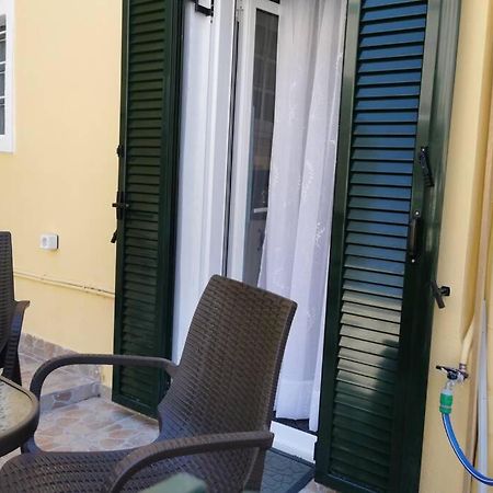 Villa Corfiot Cozy House à Corfu  Extérieur photo