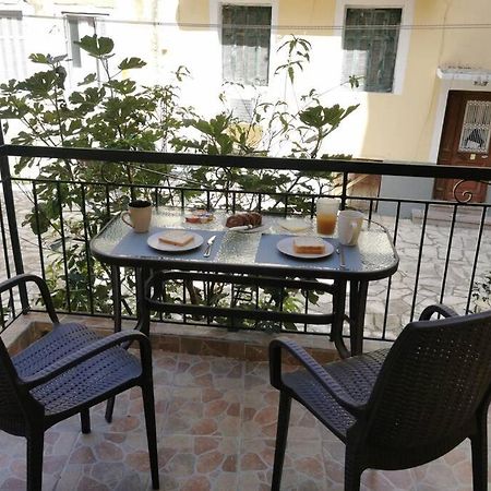 Villa Corfiot Cozy House à Corfu  Extérieur photo