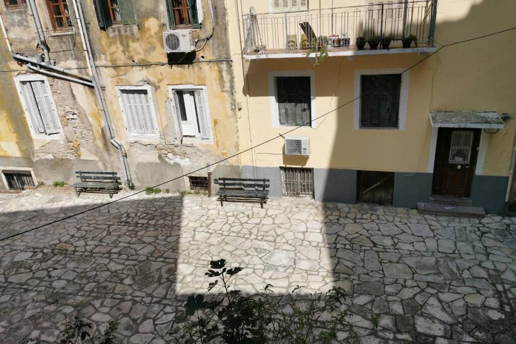 Villa Corfiot Cozy House à Corfu  Extérieur photo