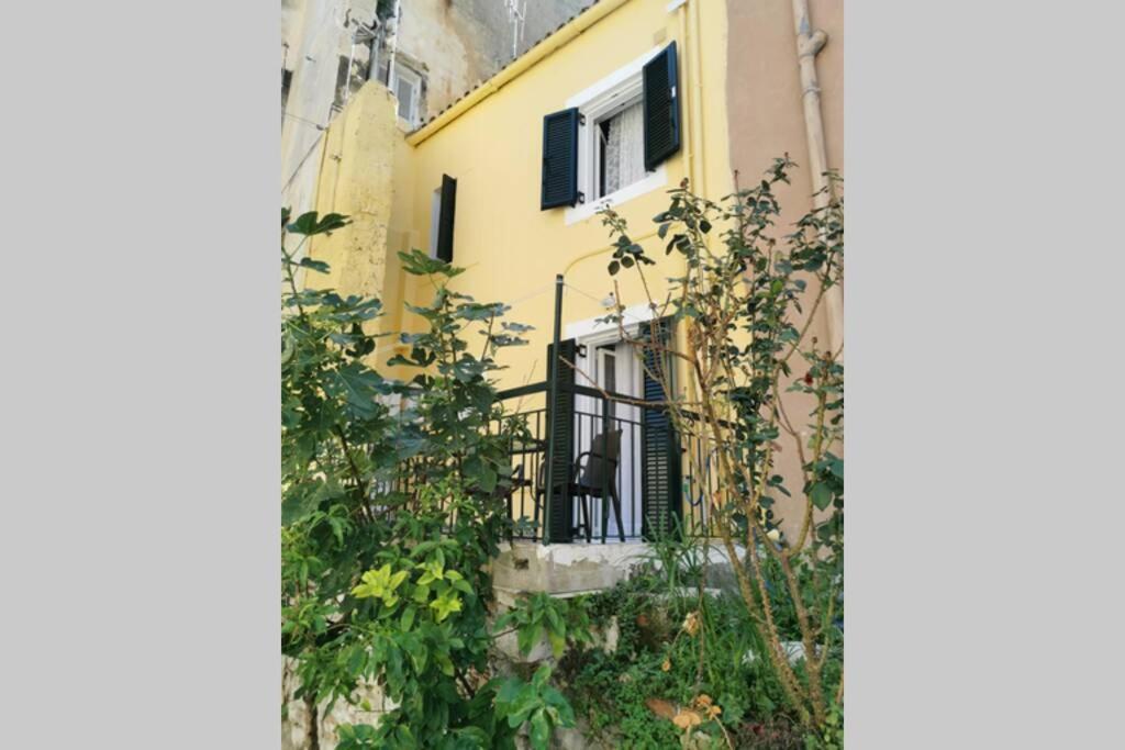 Villa Corfiot Cozy House à Corfu  Extérieur photo